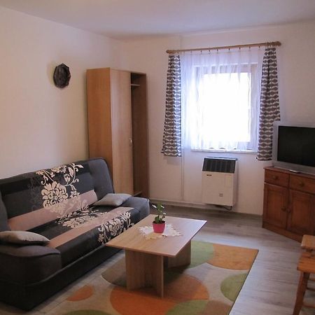 Privat Magdalena Appartement Bešeňová Buitenkant foto
