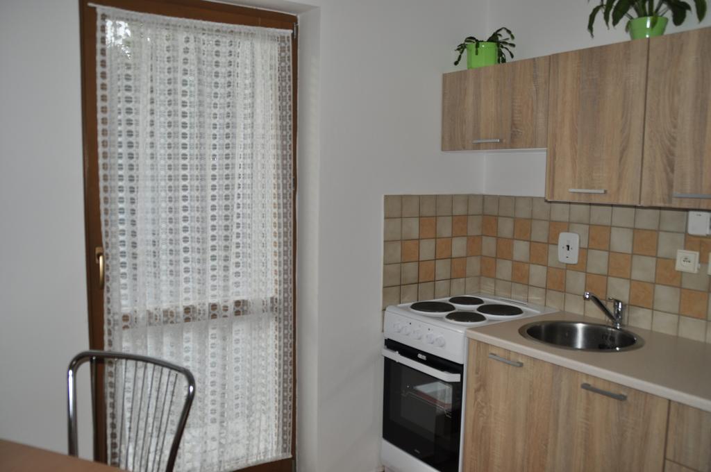Privat Magdalena Appartement Bešeňová Buitenkant foto